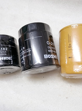 挖掘机配件加藤HD250 400 450 512 510 机油滤芯柴油格空气滤清器