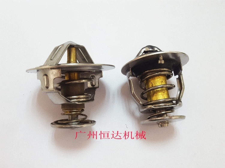 挖掘机勾机配件现代55大宇60节温器 洋马4TNV94/98/88 4D88节温器