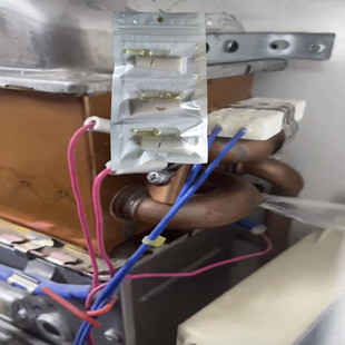 铜管焊接胶水电热水器管子裂缝破洞修复胶漏水补漏胶空调管散热器