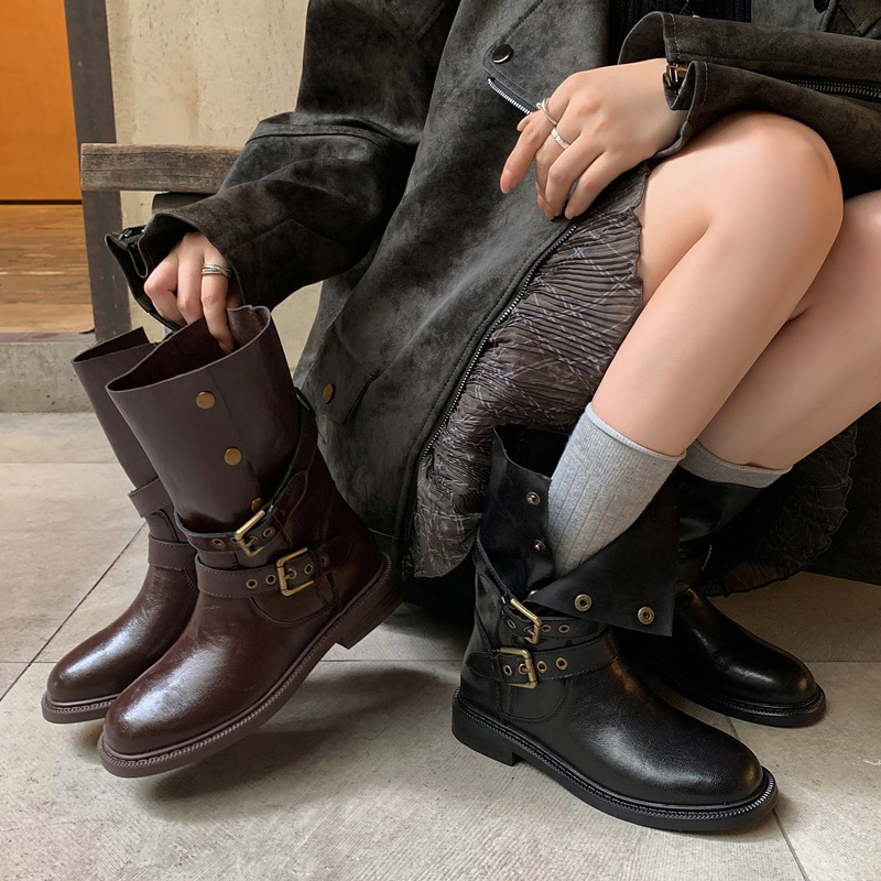 时尚博主两穿皮带扣纽扣马丁靴2025冬粗低跟圆头真皮中筒靴子女41