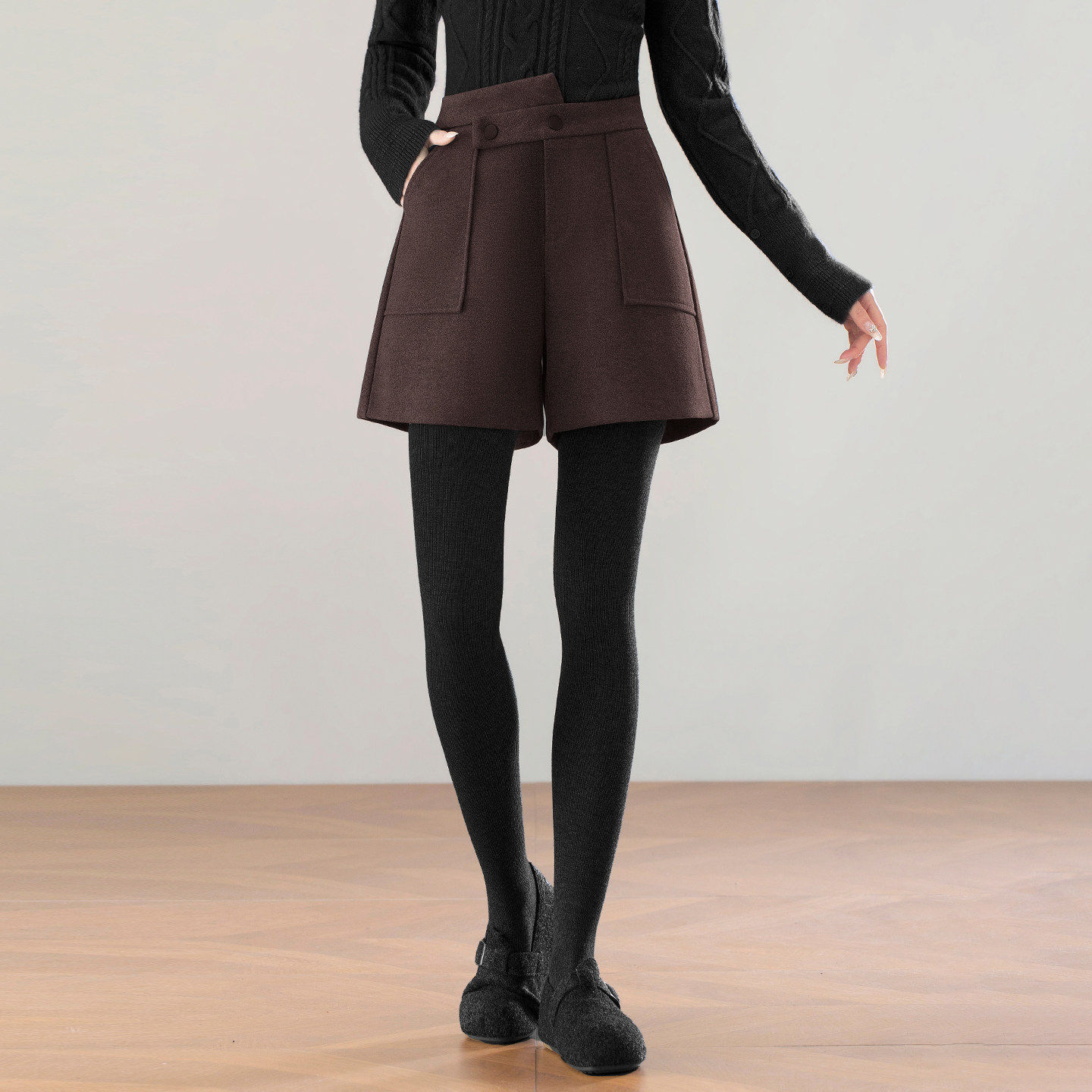 设计感高腰毛呢阔腿短裤女冬季2025新款A字显瘦双扣气质外穿靴裤,女装/女士精品,短裤,淘宝优惠券,粉丝福利购,淘宝优惠卷