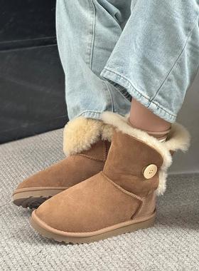 5803年冬季新款桑坡雪地靴女中筒一粒扣羊皮毛一体保暖加绒棉鞋
