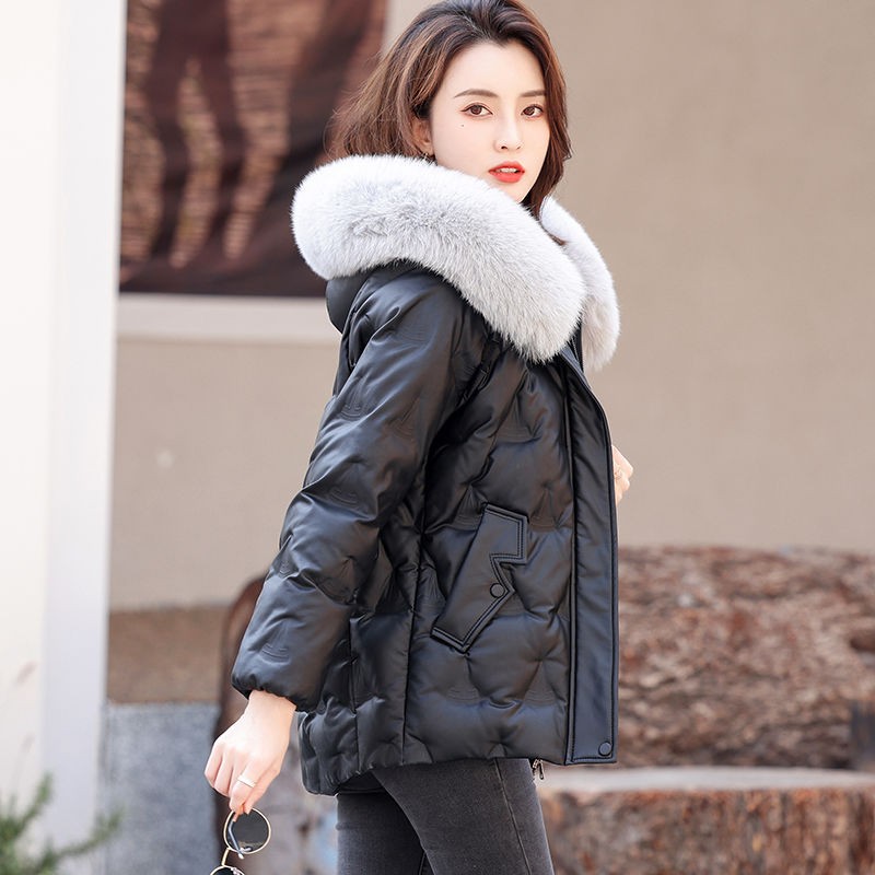 2025新款皮羽绒服女绵羊皮皮衣外套冬季白鸭绒真皮大衣短款宽松