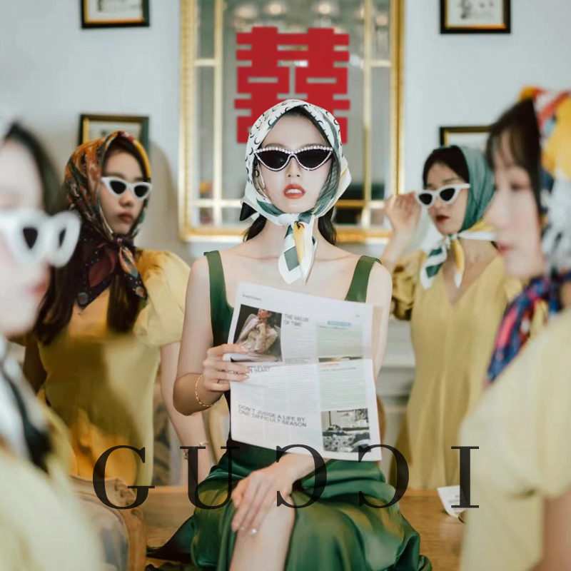 接亲晨拍出片拍照道具丝巾杂志