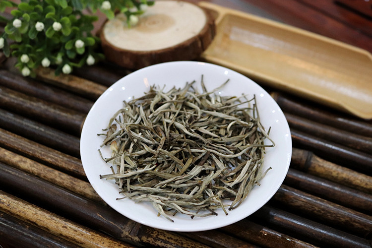 新茶 浓香 茉莉花茶叶金针毛尖 白毫银针 精针