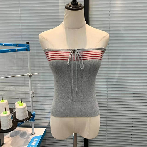 超细纱线设计感miu系条纹抹胸
