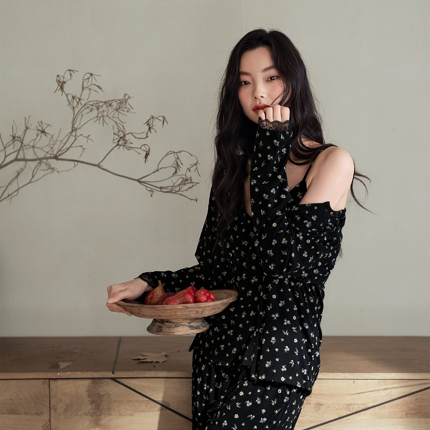 春秋季睡衣女款带胸垫长袖三件套性感高级感罗纹棉家居服套装秋天