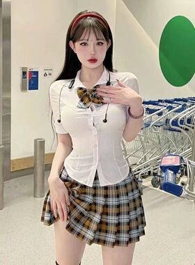 胖MM大码日系jk制服收腰修身短袖衬衫纯欲风显瘦白色衬衣辣妹套装