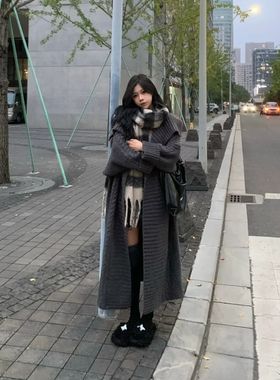 胖MM200斤特大码慵懒风灰色针织开衫外套秋冬长款高级感百搭毛衣