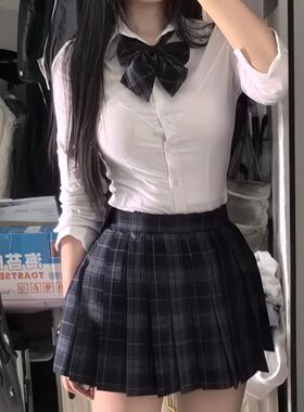 胖MM200斤特大码碳灰jk格裙制服套装校供学院风衬衫百褶半身裙子