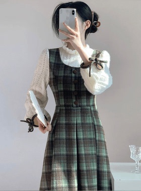 胖MM200斤特大码森系复古假两件长袖连衣裙收腰格子长裙毛衣套装