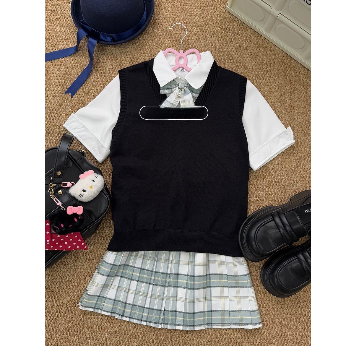 胖MM大码茉莉花/JK制服针织衫黑色马甲背心叠穿上衣短袖jk格裙夏