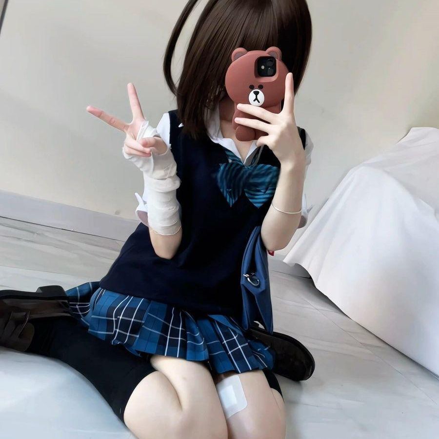 胖MM大码日系上衣JK制服jk套装学生马甲校服背心衬衣百褶裙一整套