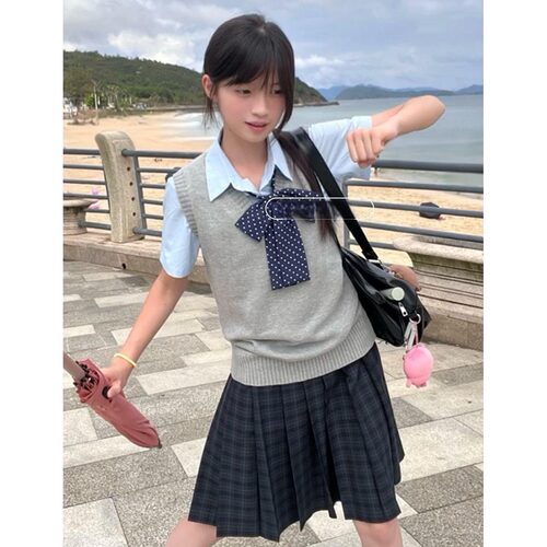 胖MM大码日系JK制服针织衫无袖马甲背心夏季新品半身裙jk海苔格裙