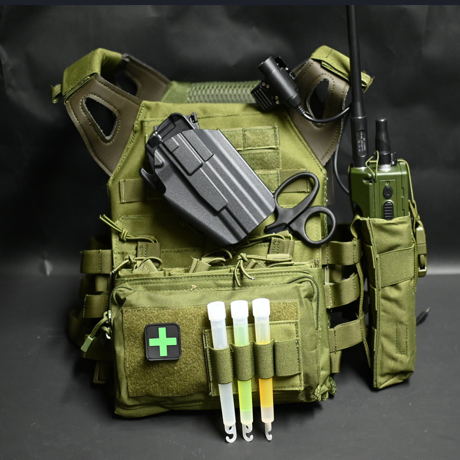 无贼大全套三角洲蜂医漫展CS战术背心道具下场战术腰封游戏服装