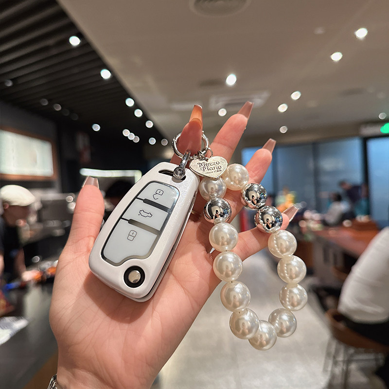 适用于奥迪A3车钥匙套折叠A1 Q3 Q2L TT保护壳老款A6 Q5 Q7包扣女