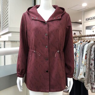 苏拉达唯825-02 中老年人连帽风衣外套2026春季新款妈妈中长女装