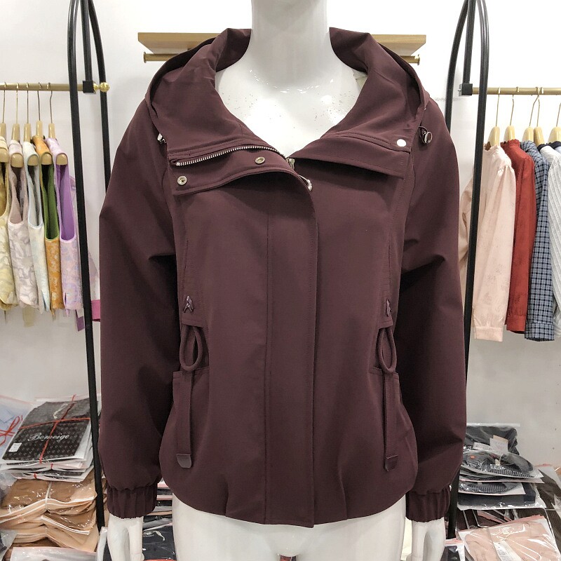 欣伊卡璐6839  短款连帽风衣外套女2026春季新款韩版夹克休闲上衣