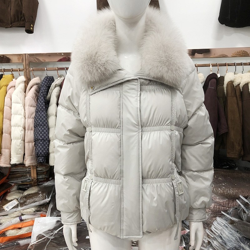 颖启929  品牌狐狸毛领白鸭绒羽绒服女冬季新款洋气短款羽绒外套