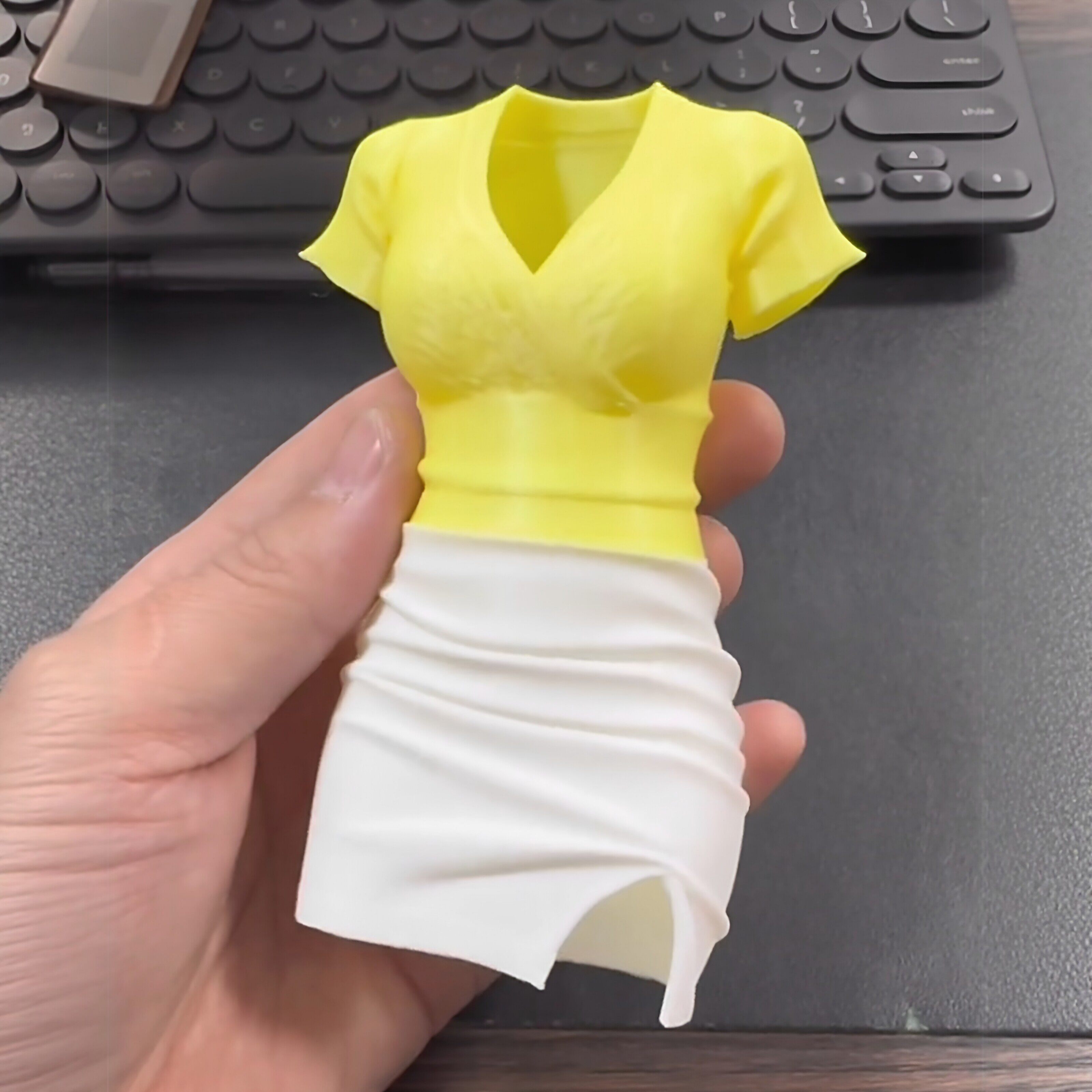 包臀裙笔筒3d打印蕾丝性感紧身纯欲风桌面摆件创意手办装饰收纳筒