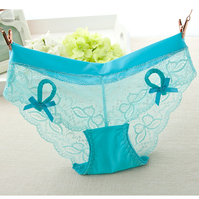 Slip jeunesse sexy en nylon - Ref 641788 Image 3