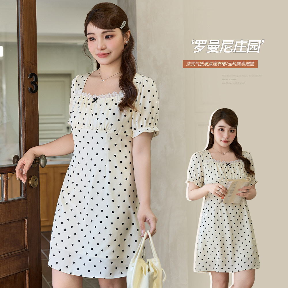 小波家2025夏季胖mm法式茶歇方领波点泡泡袖连衣裙