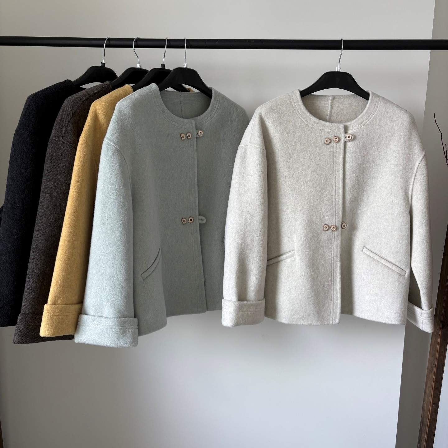 双面羊毛大衣女装2025秋冬新款斜插口袋圆领盘扣宽松毛呢外套开衫,女装/女士精品,毛呢外套,淘宝优惠券,粉丝福利购,淘宝优惠卷