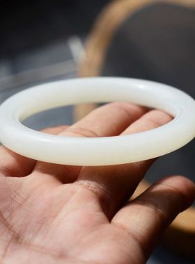 手镯正圆老坑料礼物新疆和田玉