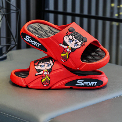 哪吒儿童中大童红按摩凉拖鞋