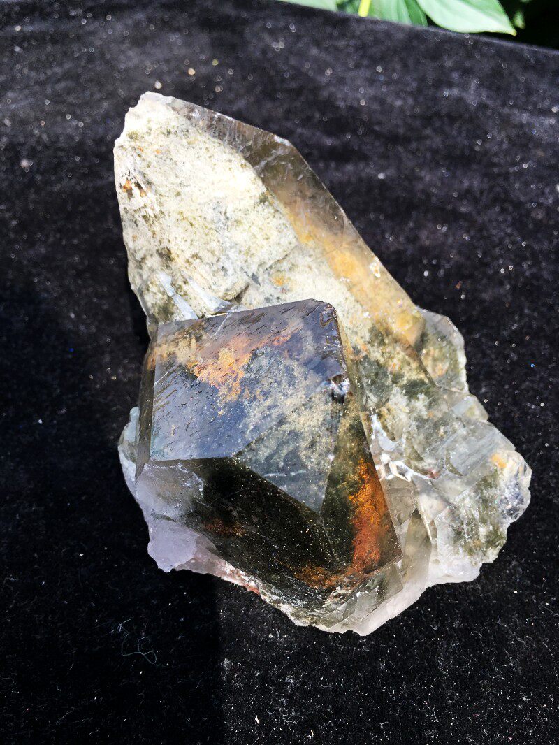 천연 크리스탈 원석 클러스터 녹색 유령 노란색 유령 원석 클러스터 사양: 516G 118*72*75MM