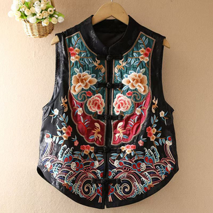 2025秋冬新款国风重工绣花短马甲复古盘扣背心立领民族风坎肩M2