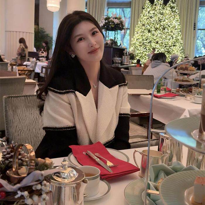 小香康鹏街手工坊黑白太极配色西装翻领拼接长袖女款短外套