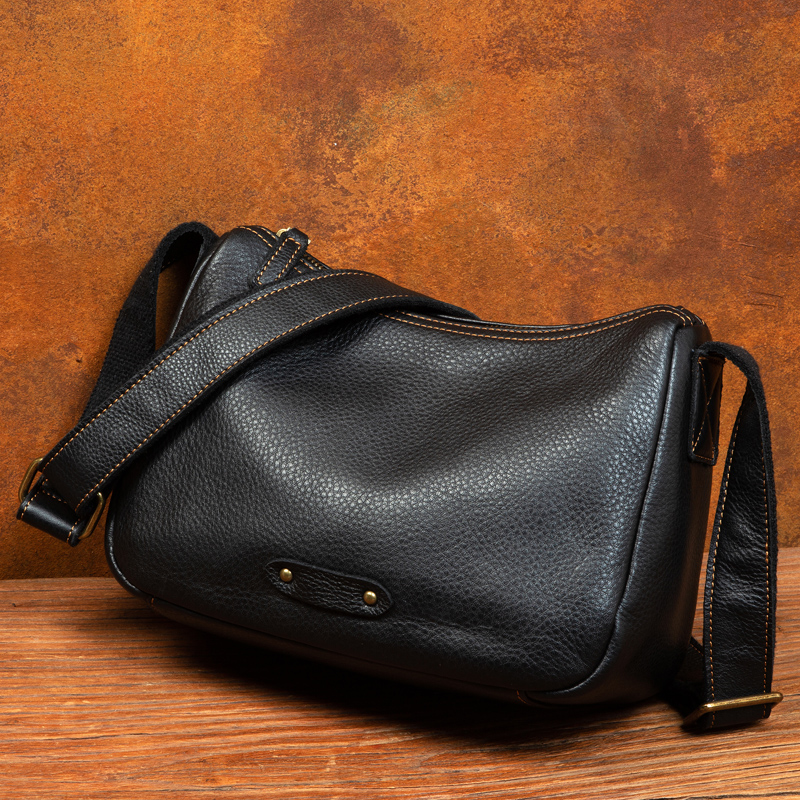 慢时光复古真皮男包休闲斜挎包潮