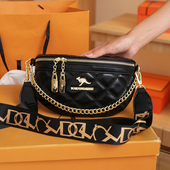 时尚 胸前包包女包新款 2025潮流百搭单肩包胸包腰包斜挎包多用小包