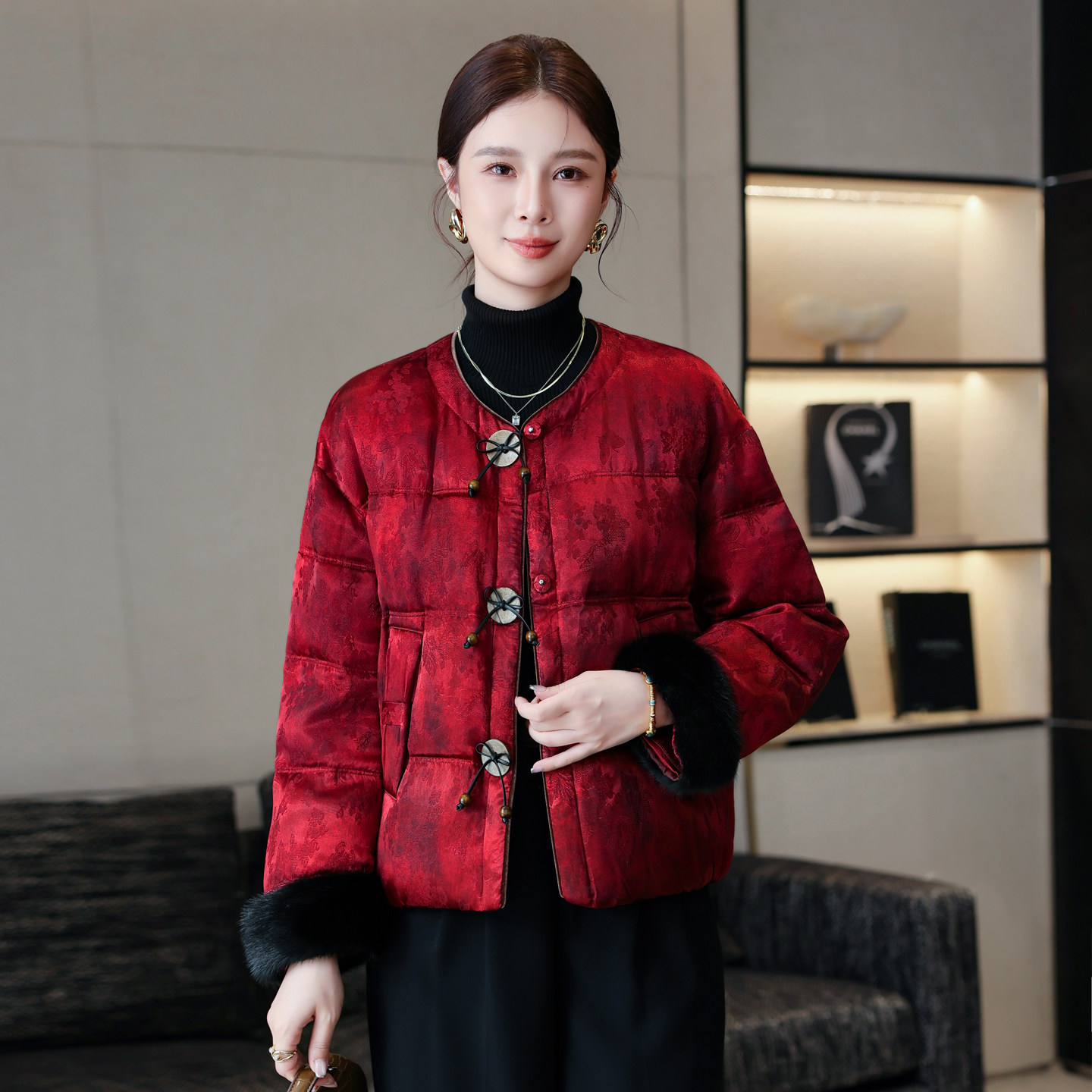 新中式国风羽绒服女2025冬季新款宽松提花水貂毛袖口外套短款潮,女装/女士精品,羽绒服,淘宝优惠券,粉丝福利购,淘宝优惠卷