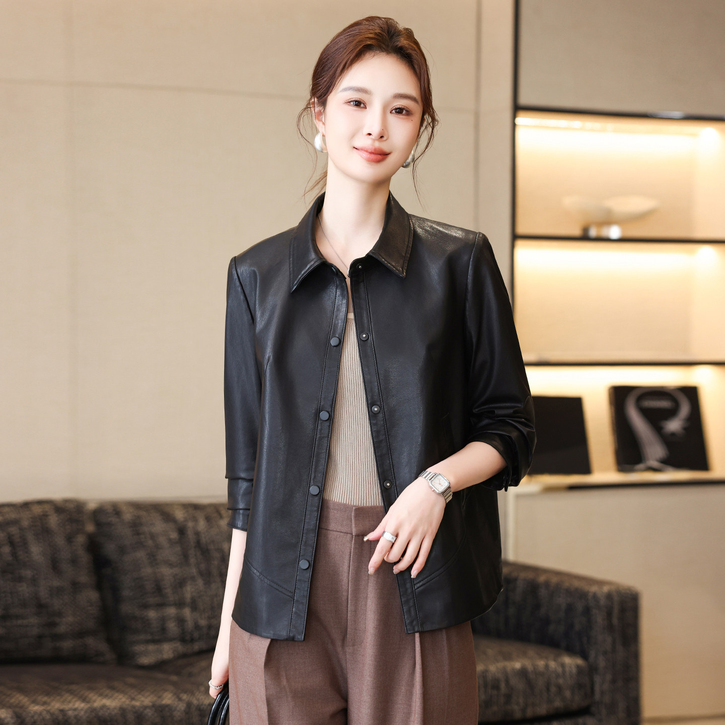 真皮皮衣女2026春秋季新款休闲宽松海宁植鞣皮绵羊皮夹克外套短款