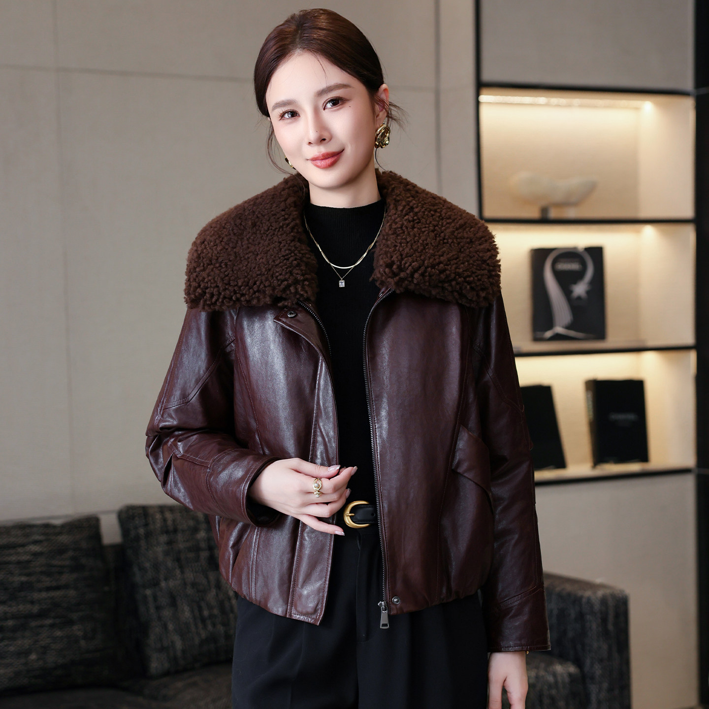 真皮羽绒服女2025冬季新款羊羔毛领可拆卸绵羊皮皮衣夹克外套短款,女装/女士精品,皮衣,淘宝优惠券,粉丝福利购,淘宝优惠卷