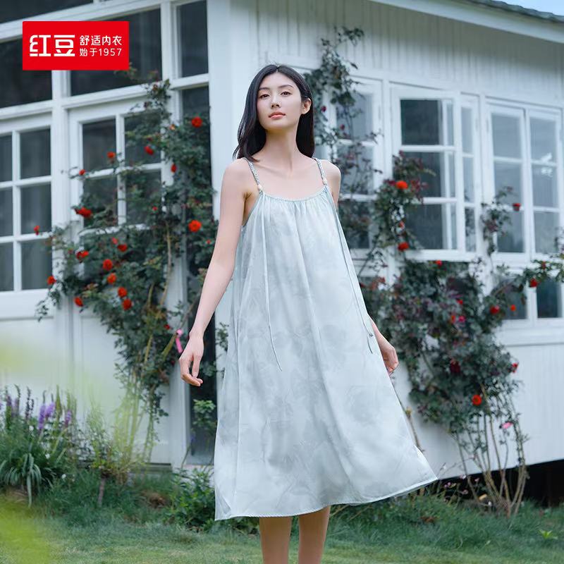 红豆女士仿真丝夏季薄款吊带裙睡