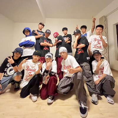 Readytorock嘻哈宽松短袖