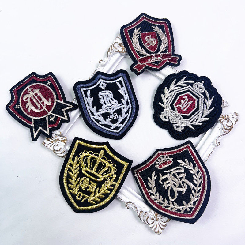 刺绣徽章英伦风学院胸针日韩JK制服配饰胸章DK衣服外套挂饰别针