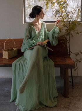 法式气质高级感绝美喇叭袖海边度假超好看很仙的晨袍仙女连衣裙