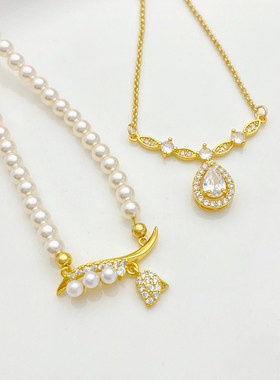 18K包金保色镶锆水滴环形挂件