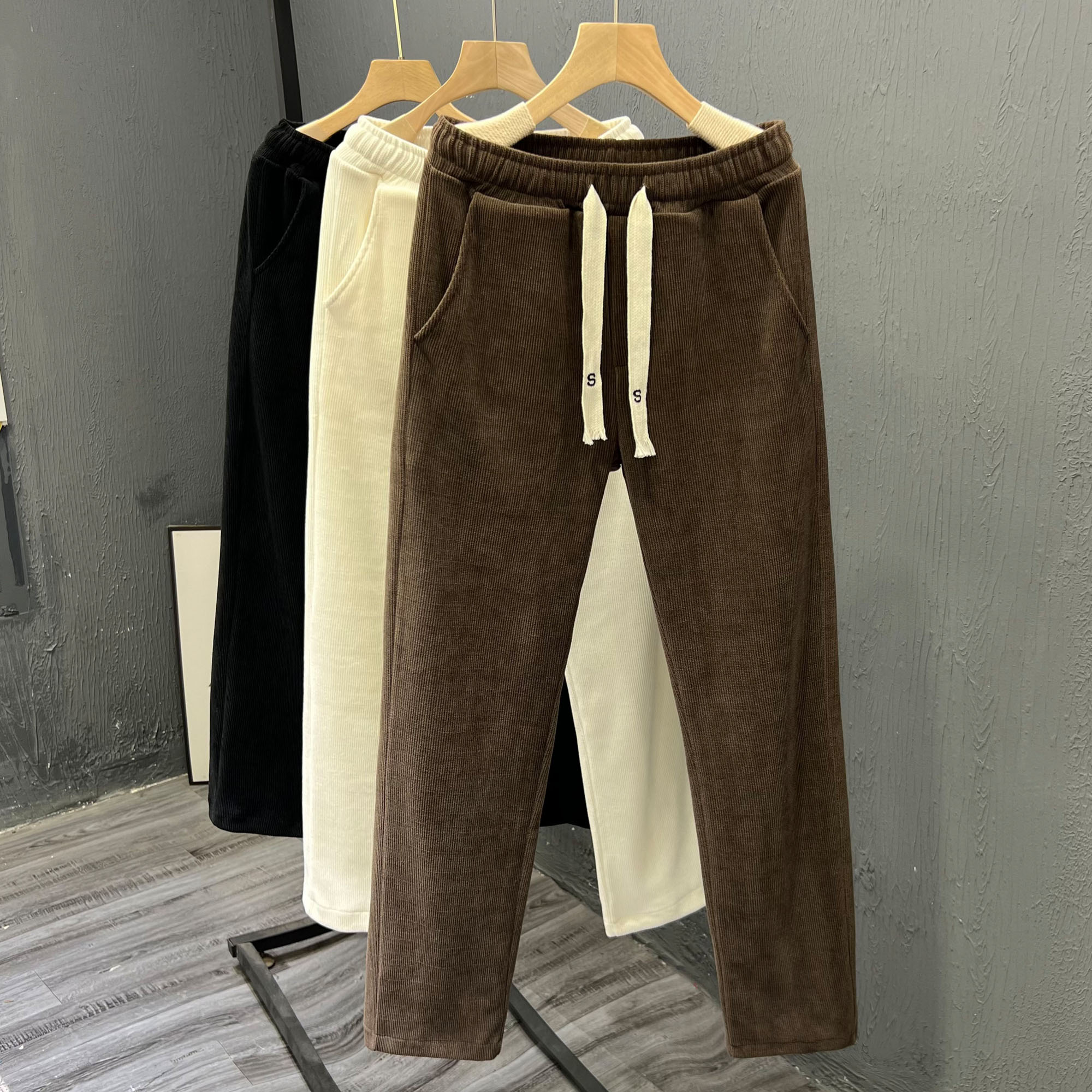 巴黎2025秋冬季男士雪呢绒