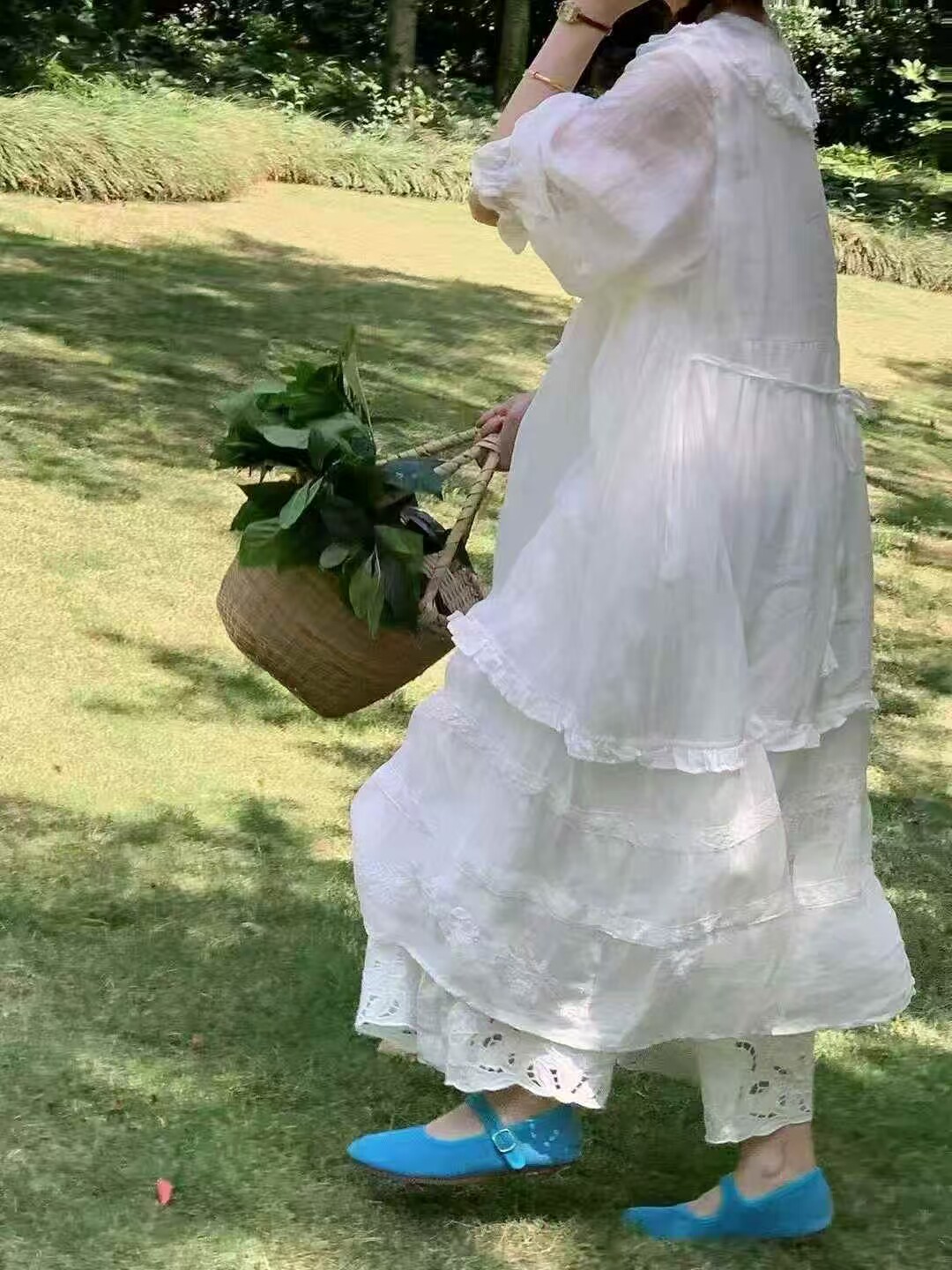熊姑娘花边款苎麻连衣裙