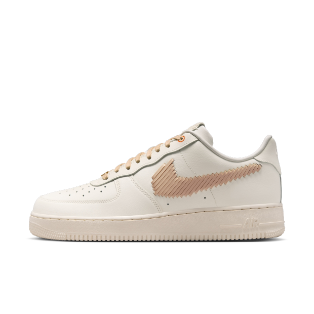 Nike Air Force 板鞋
