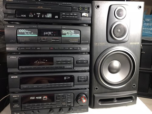 原装二手爱华MX-Z7000M组合音响，功能全好的，八寸低音，音质棒