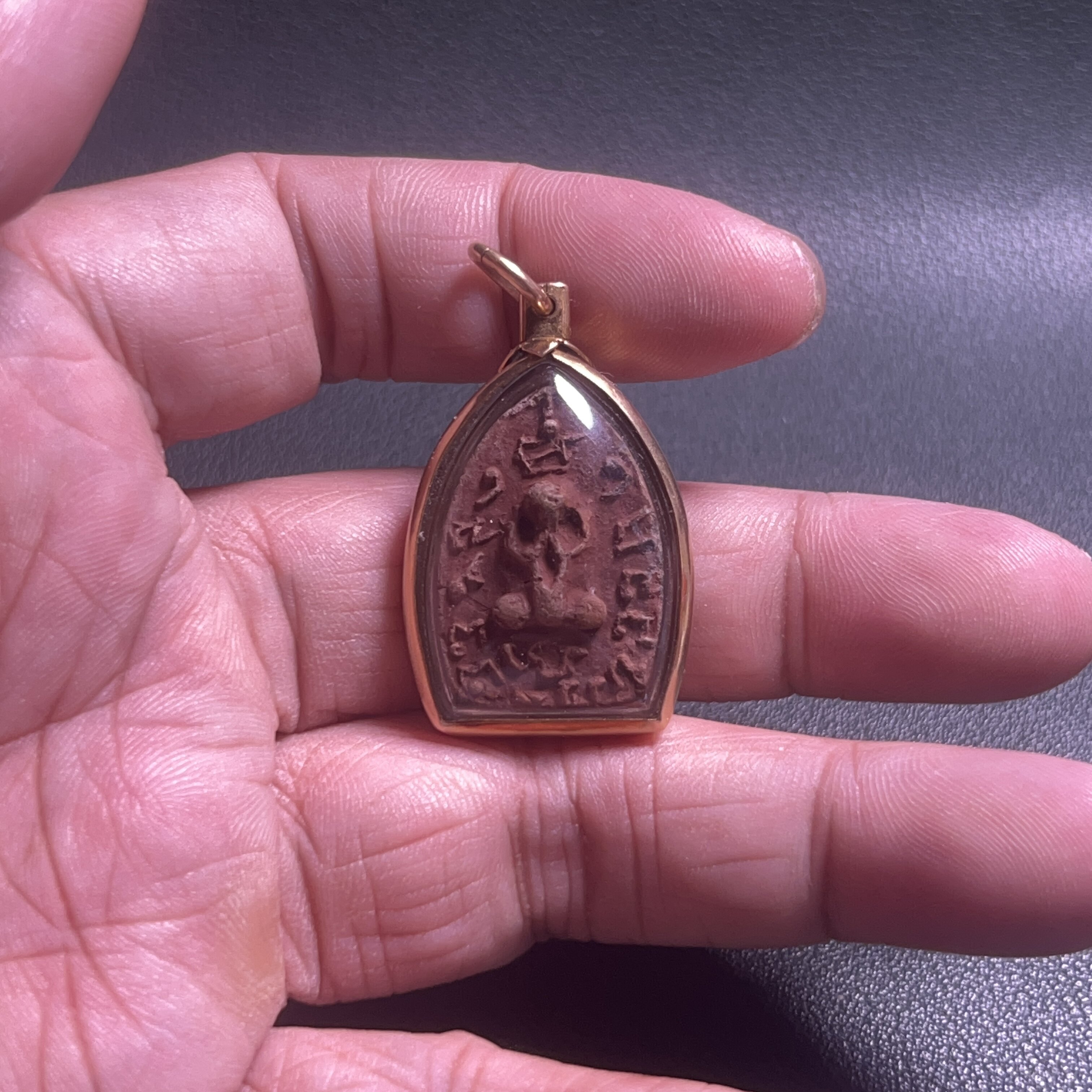 藏家寄售 阿赞多同门 龙婆通 幻影掩面佛必打 金壳萨马空泰国佛牌