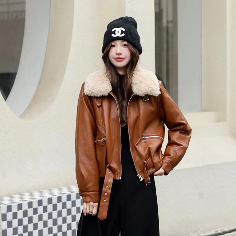 加绒加厚皮衣外套女短款2025冬新款可拆羊羔毛领保暖复古显瘦棉服