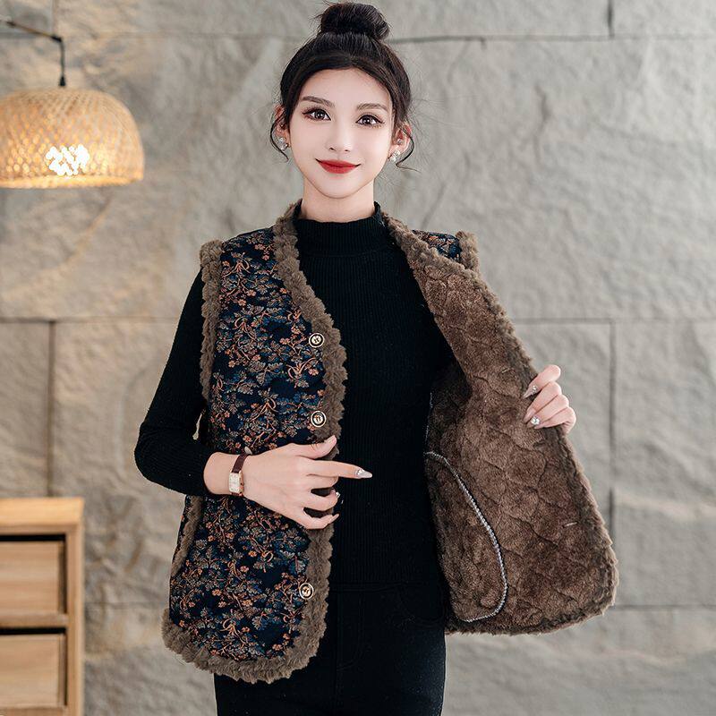 2025加绒棉马夹秋冬新款中老年女无袖外套奶奶坎肩马甲上衣女士,女装/女士精品,中老年女装,淘宝优惠券,粉丝福利购,淘宝优惠卷