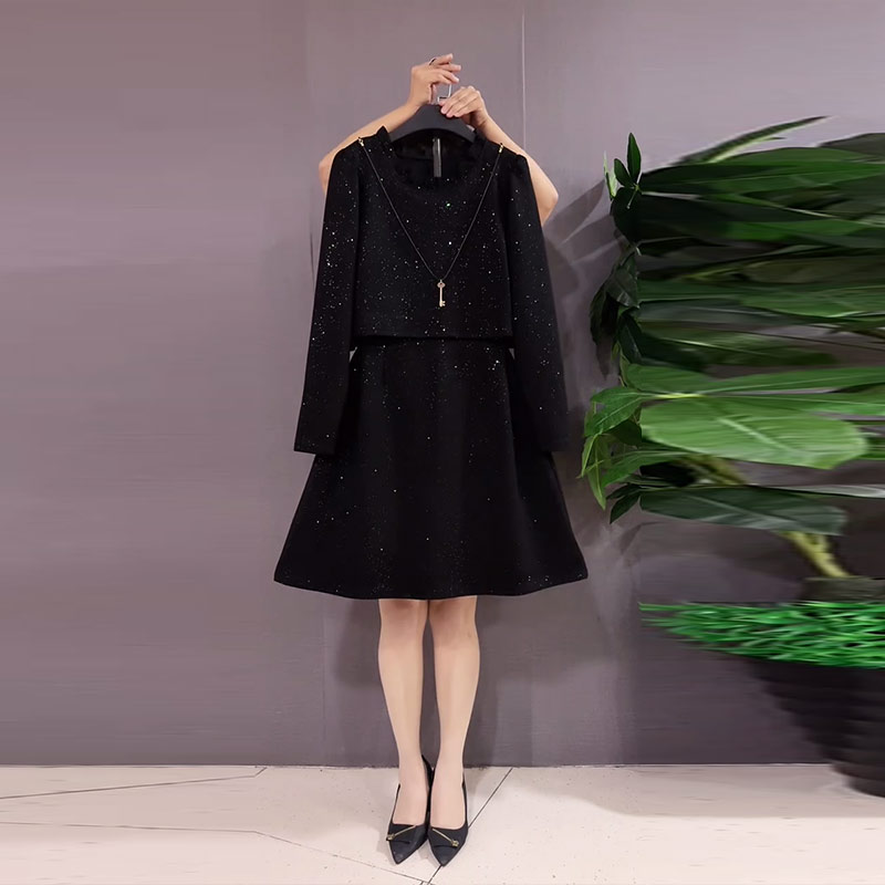 荷叶领拼接裙摆长袖假两件连衣裙